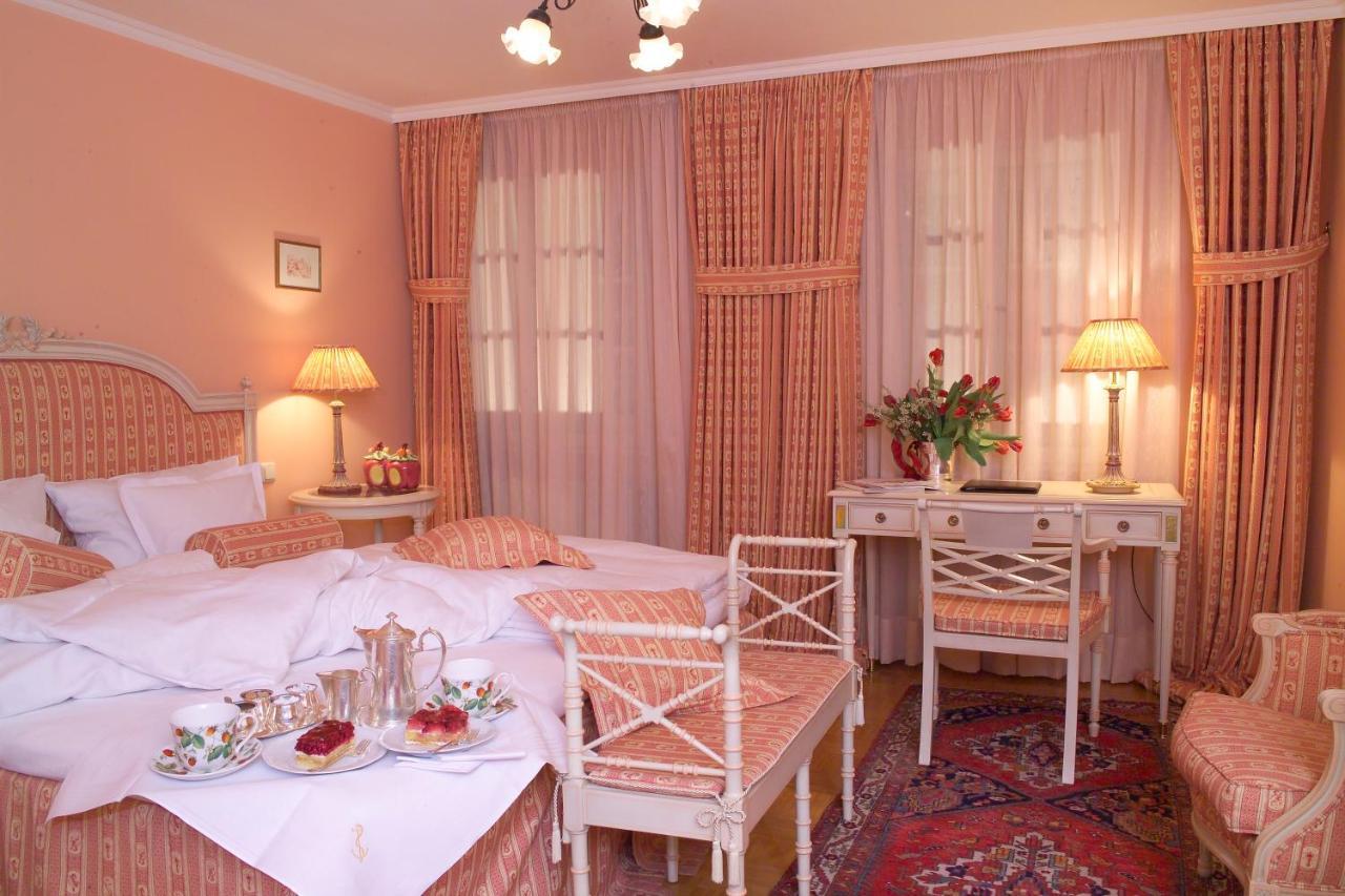 Hotel Goldener Anker Байройт Екстериор снимка