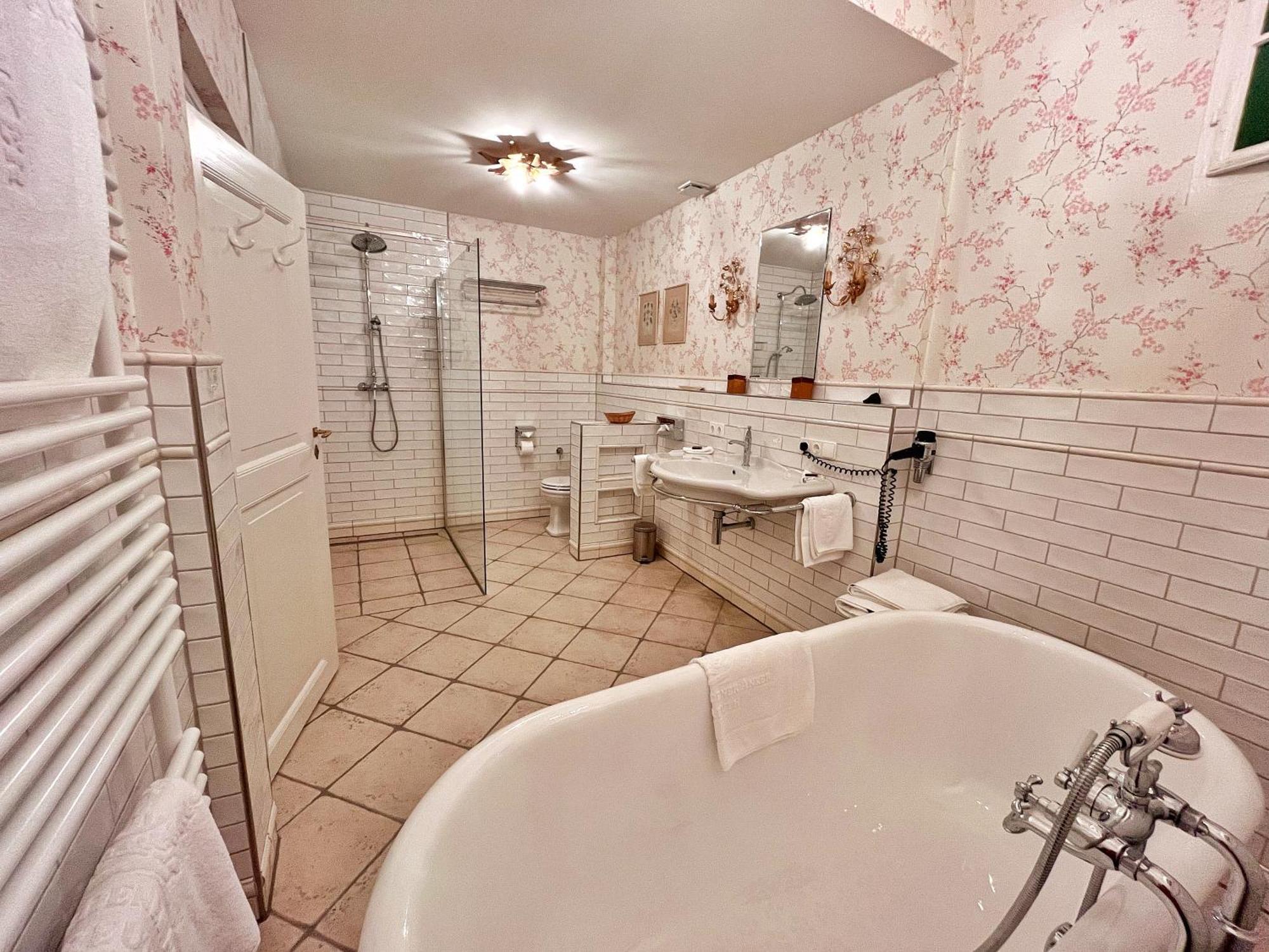 Hotel Goldener Anker Байройт Екстериор снимка